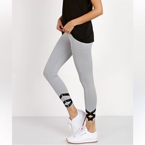 Beyond Yoga Overture Strappy Ballet Midi Leggings in Pintuck Grey